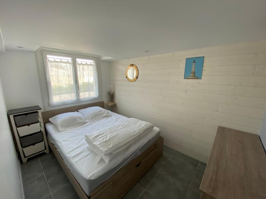 Agreable Maison, Plage A 400M, Jardin, Piscine Et Tennis サン・パレ・シュル・メール エクステリア 写真