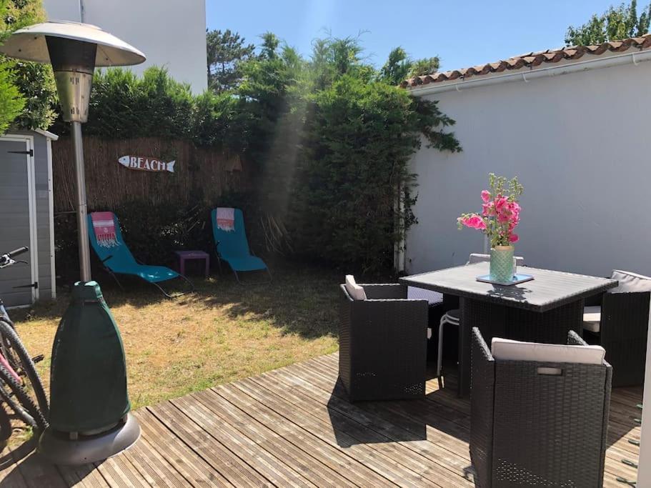 Agreable Maison, Plage A 400M, Jardin, Piscine Et Tennis サン・パレ・シュル・メール エクステリア 写真